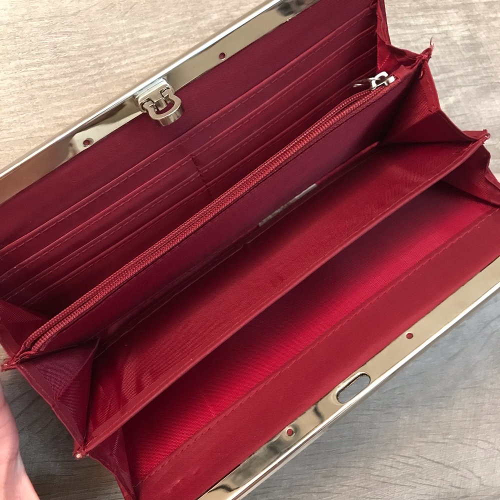 Wallet - Picture 3 of 3